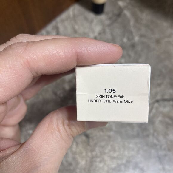 Smashbox Studio Skin Full Coverage 24hr Foundation 1.05 Fair Warm Olive 1oz New - Picture 4 of 5